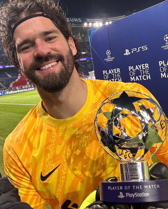 巴黎圣日耳曼客场惨败，排名下滑的简单介绍