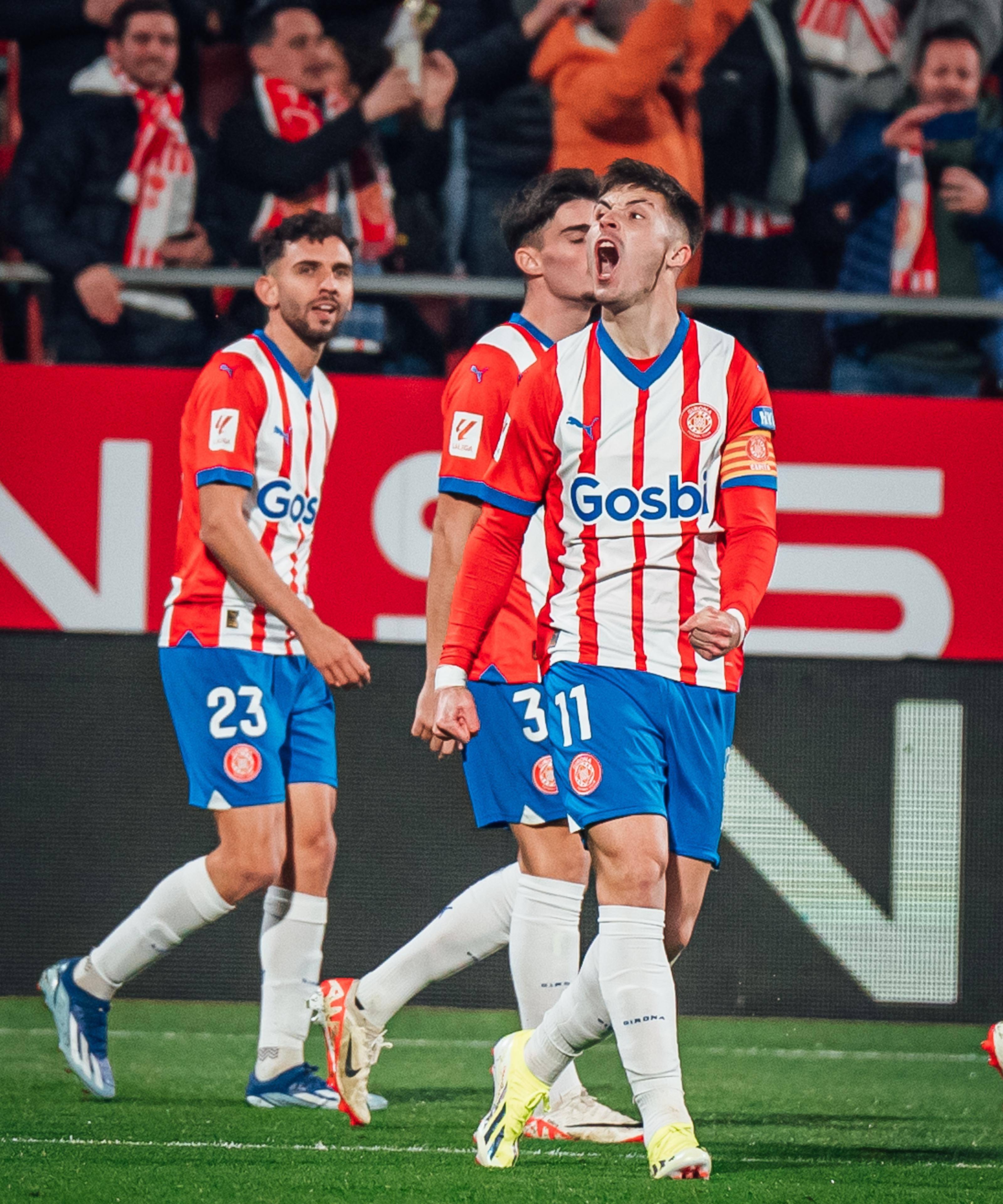 包含马竞-尤文图斯，莫拉塔独中两元的词条