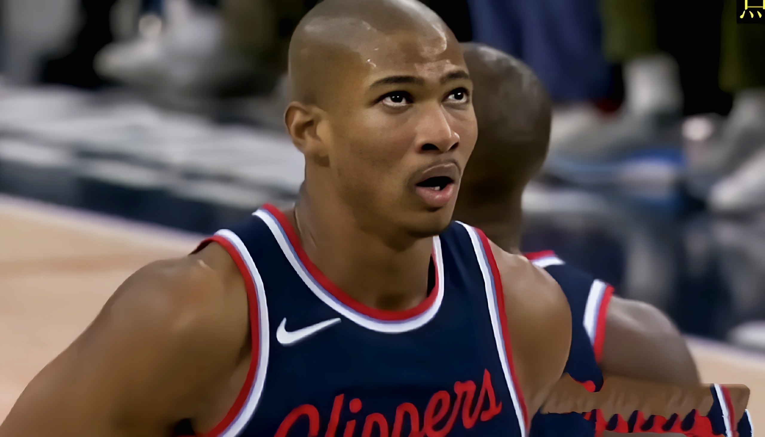 开拓者失利快船，结束三连胜