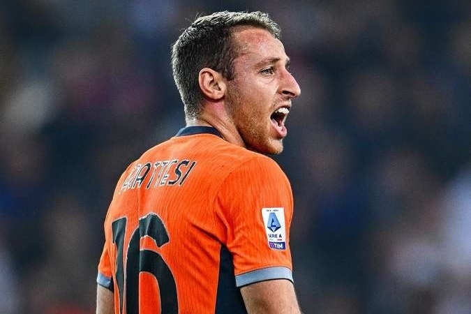 罗马绝杀逆转，继续领跑意甲榜单