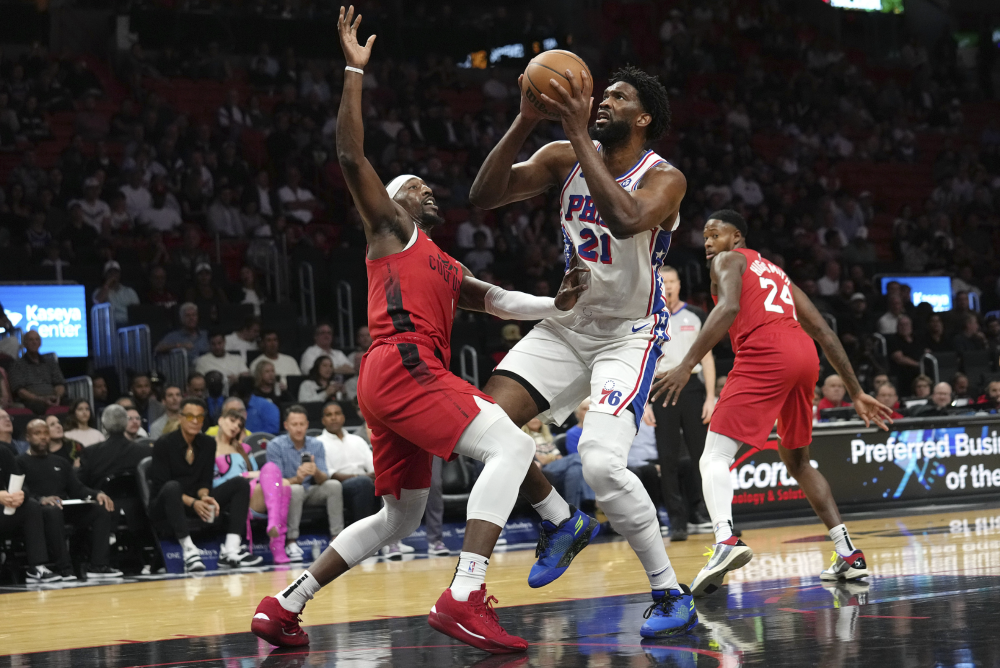 包含国王鏖战76人，阿德巴约制霸全场的词条