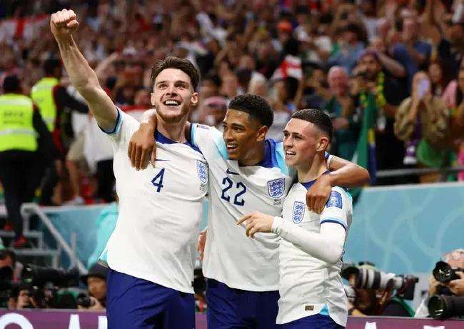 包含英格兰羽毛球队强势丹麦羽毛球队，戴资颖完成帽子戏法的词条