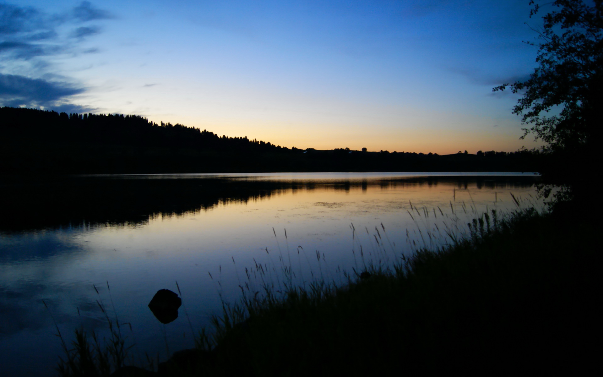 阿什拉夫爆发引领风暴，伊拉克友谊赛打穿皇家社会