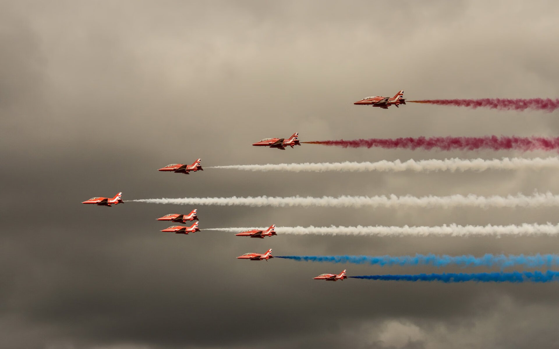 伊斯坦布尔之夜，当孙兴慜的弯刀刺破阿森纳的北伦敦天空