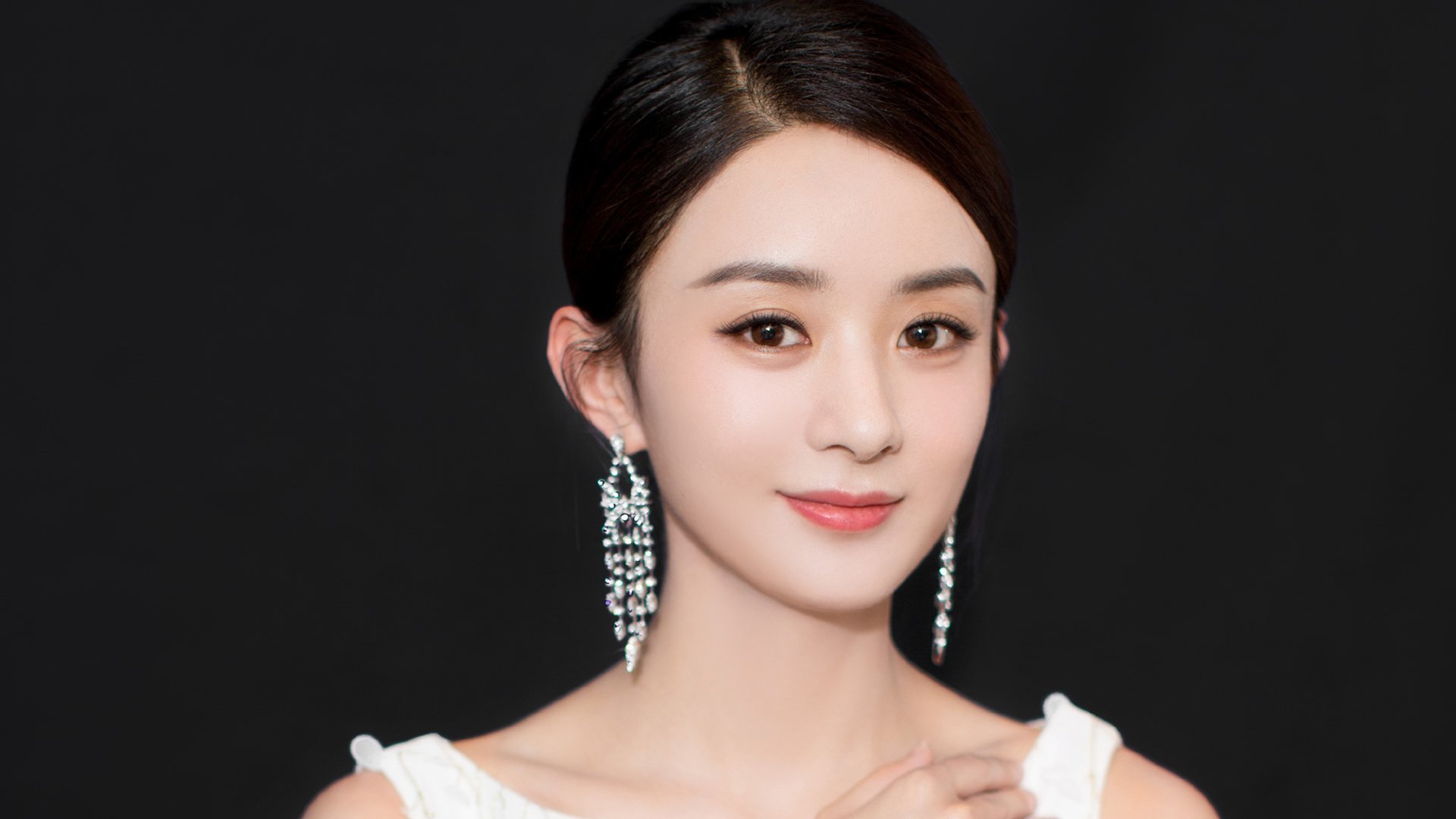 从非洲崛起到亚平宁之光,足球世界的双重变奏