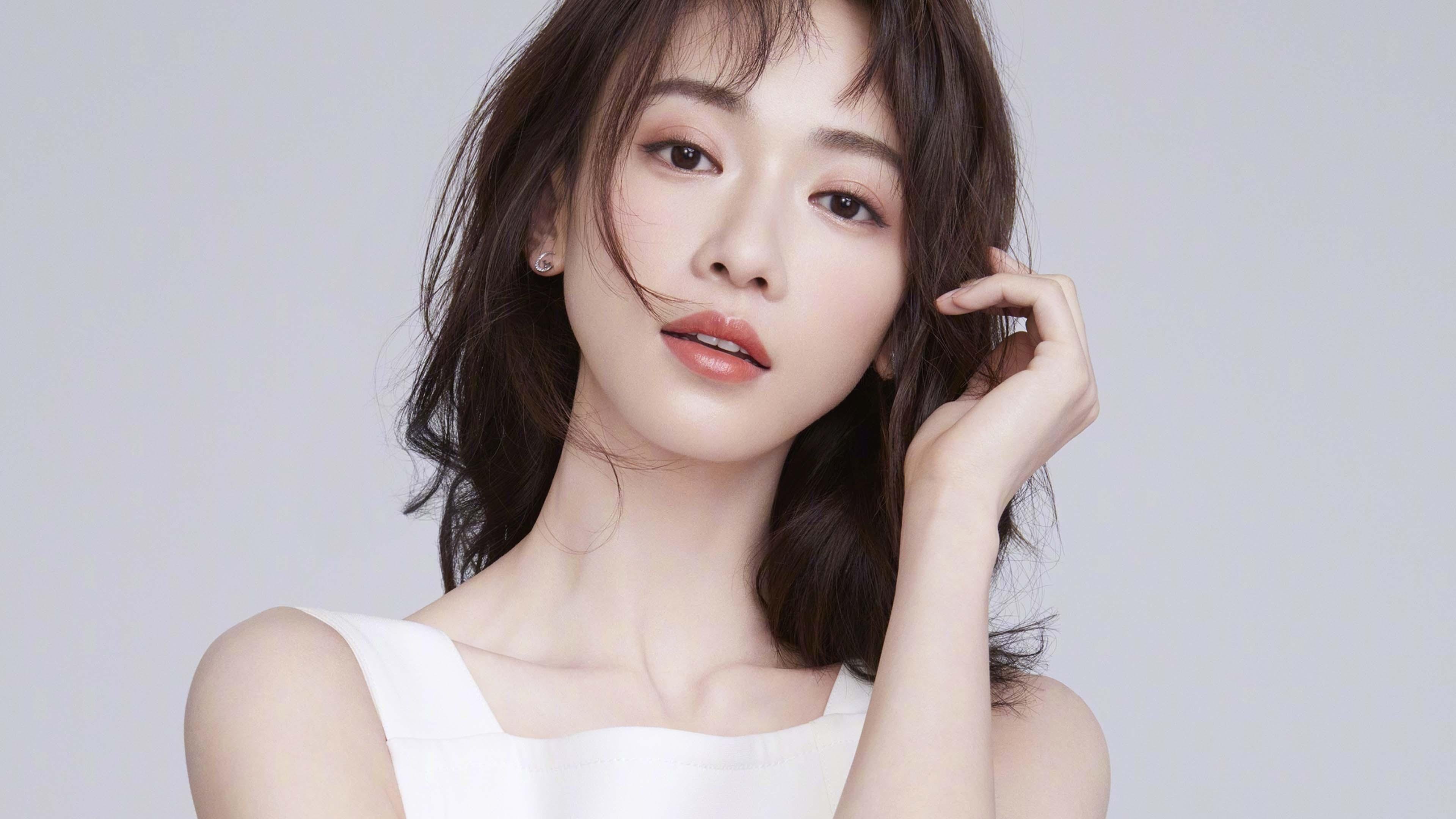 罗马对阵几内亚，布雷默主宰比赛走向