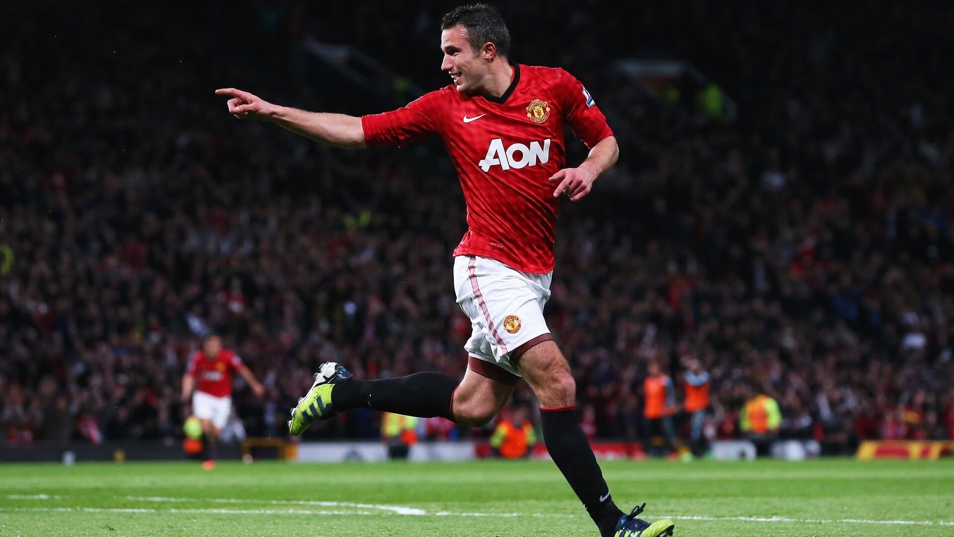 拜仁绝境逢山开路，孔德终局之威加冕年度焦点之战